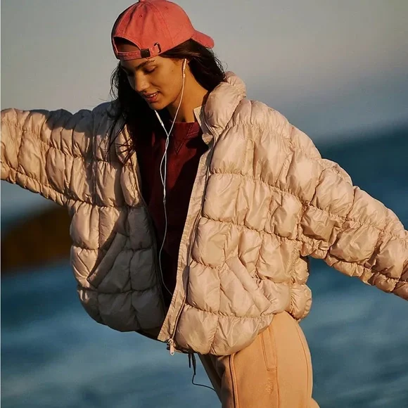 NWT Free People x FP Movement Pippa Scrunchy Glossy Packable Puffer Jacket - Picture 3 of 15